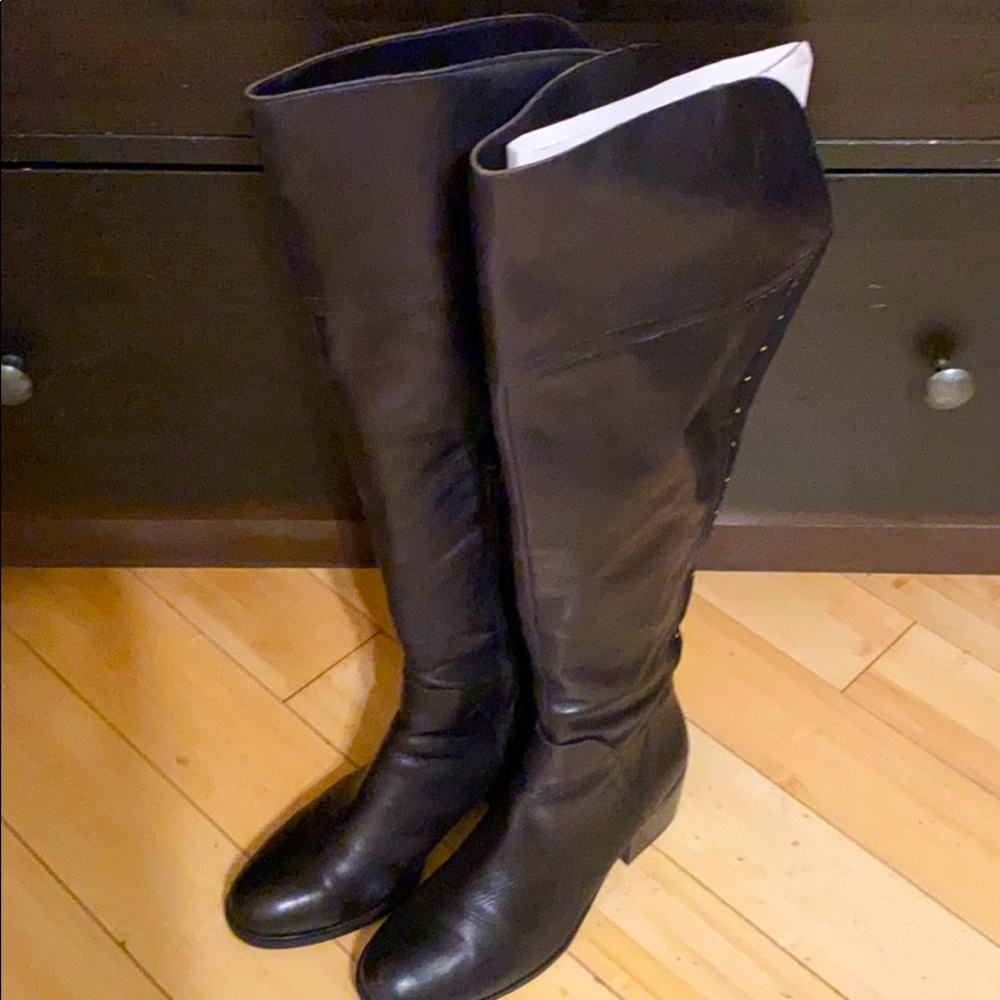 Over the black boots